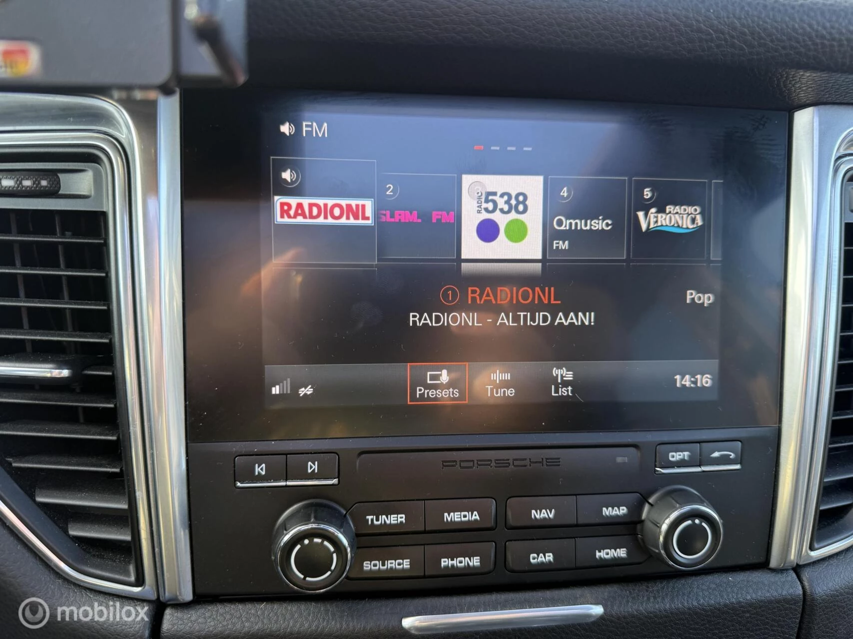 Hoofdafbeelding Porsche Macan