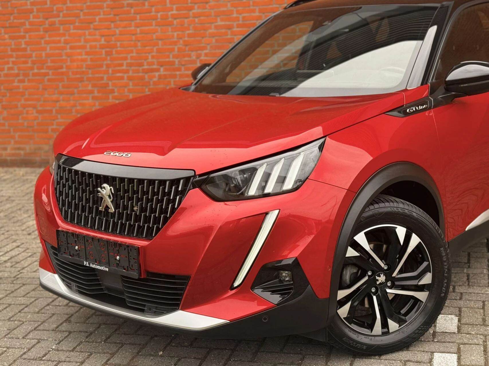 Hoofdafbeelding Peugeot 2008