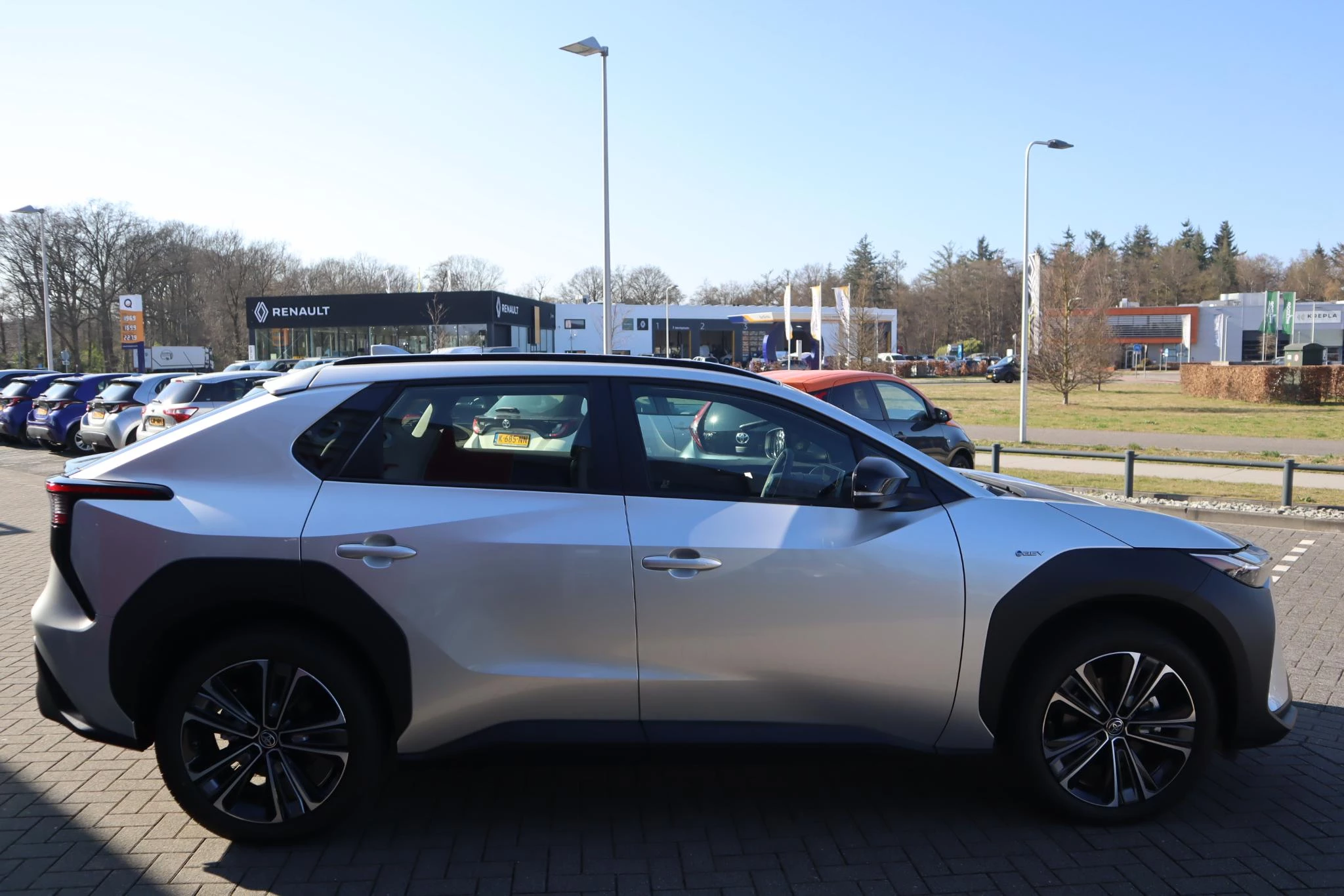 Hoofdafbeelding Toyota bZ4X