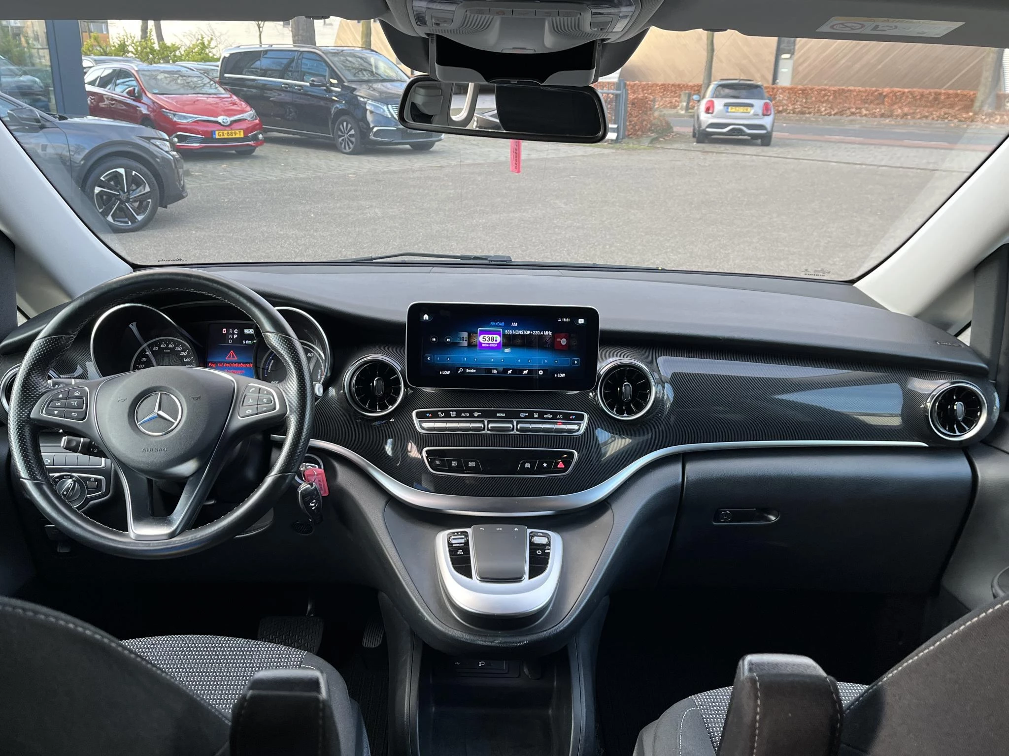 Hoofdafbeelding Mercedes-Benz EQV