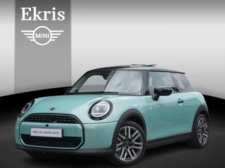 MINI 3-deurs Cooper C Classic XS MINI Mini 1.5 Cooper C Classic Pakket L | Panoramadak | Comfort access | Harman Kardon | Head Up Display | 17 inch LMV