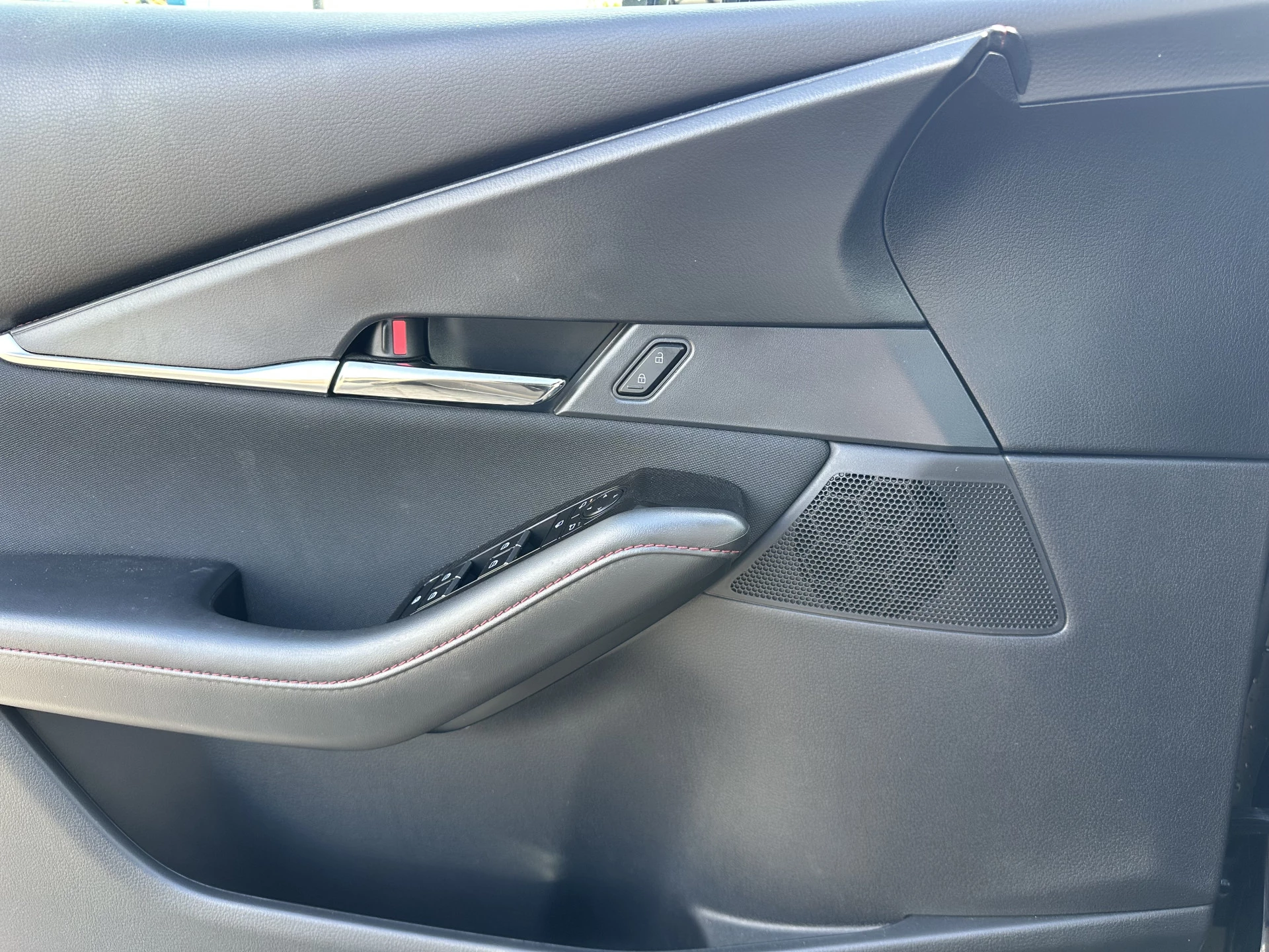 Hoofdafbeelding Mazda CX-30