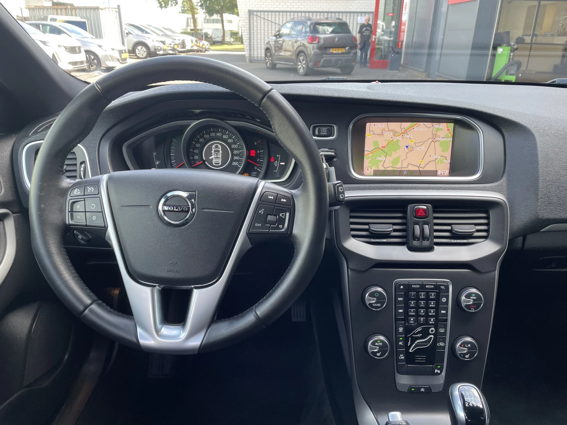 Hoofdafbeelding Volvo V40