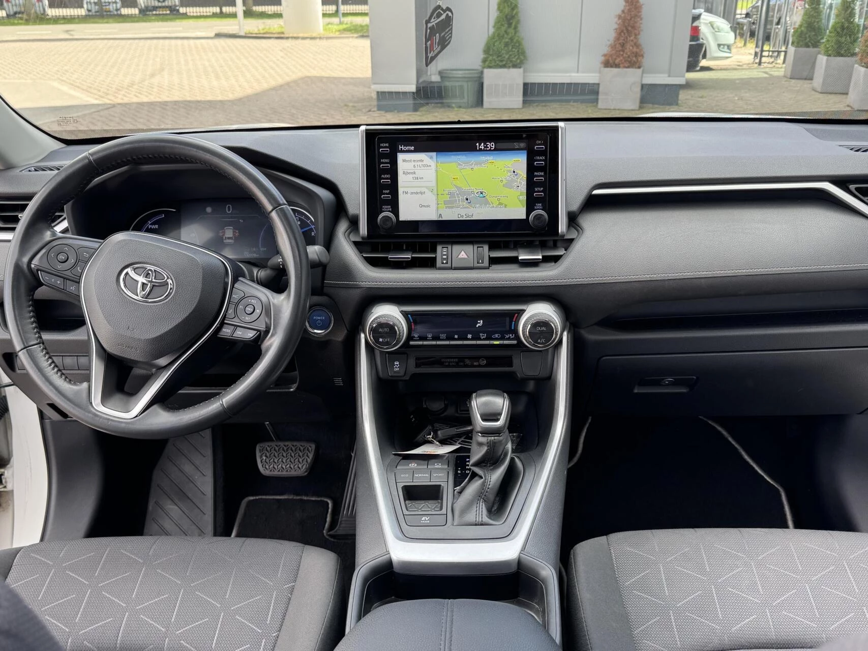 Hoofdafbeelding Toyota RAV4
