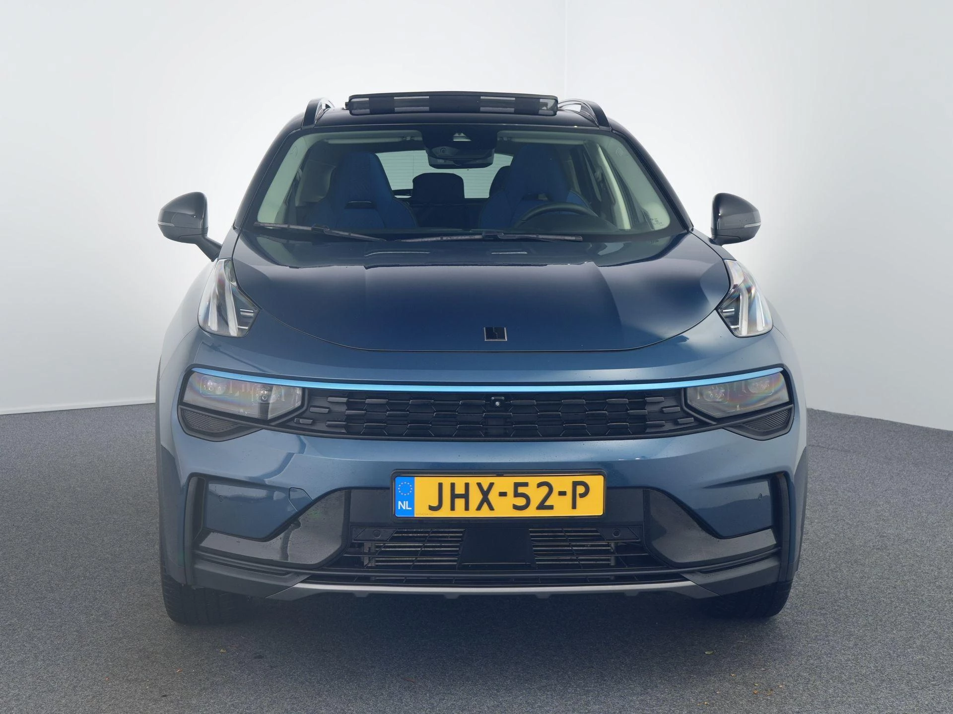 Hoofdafbeelding Lynk & Co 01