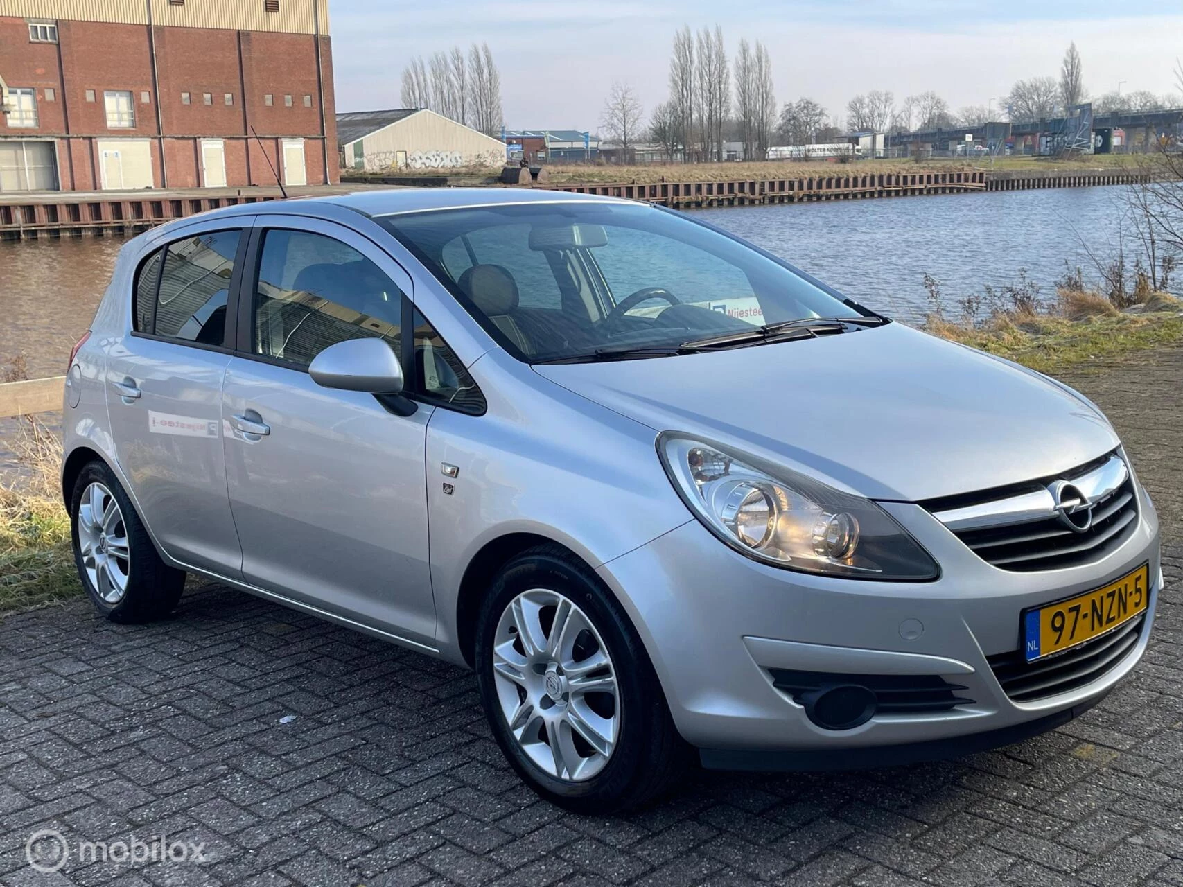 Hoofdafbeelding Opel Corsa