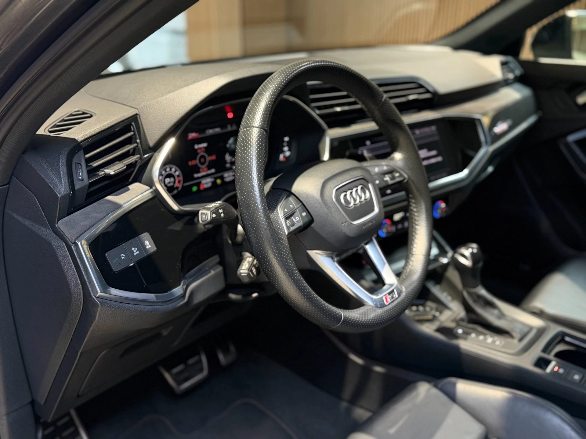 Hoofdafbeelding Audi RSQ3