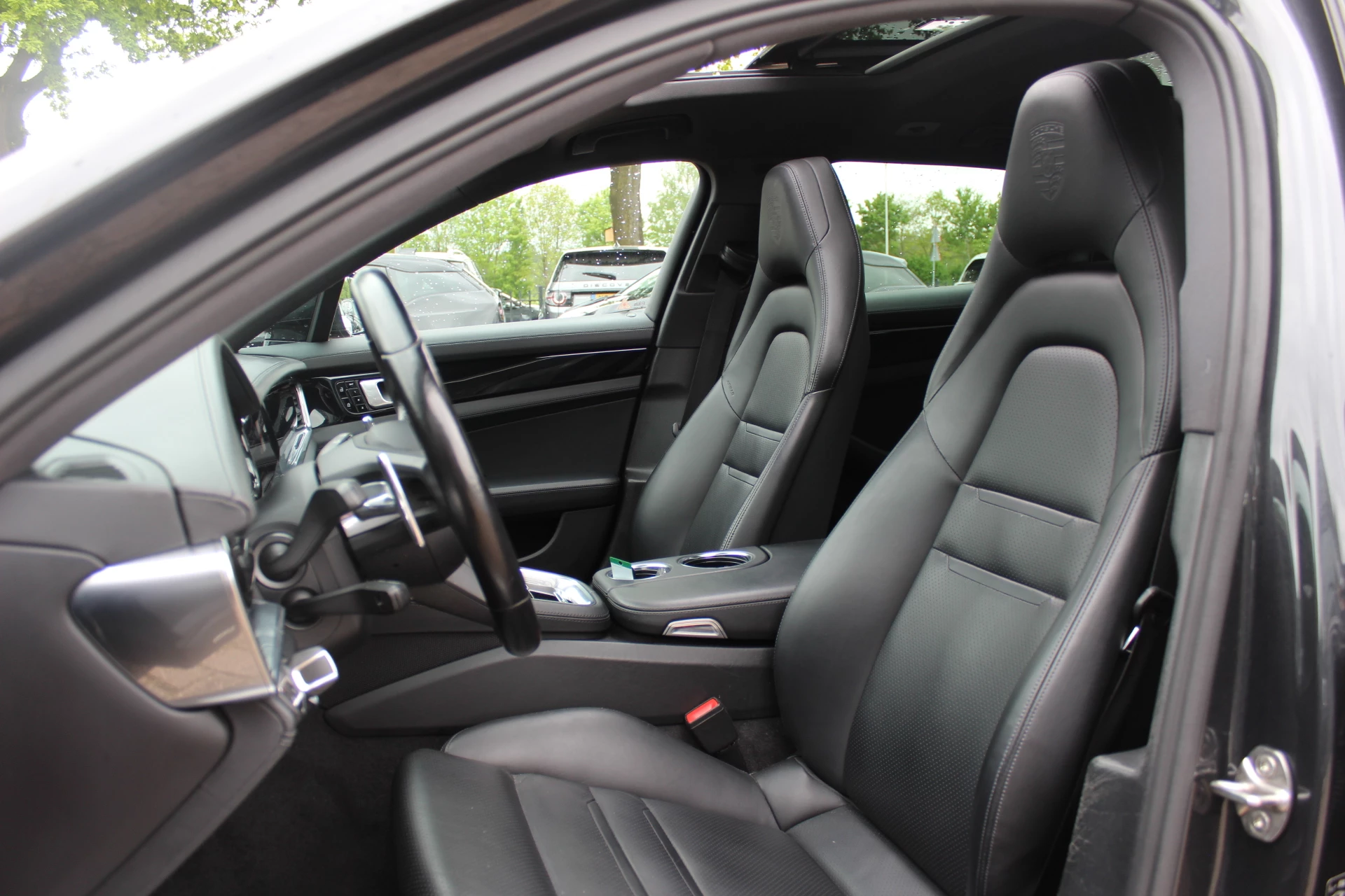 Hoofdafbeelding Porsche Panamera