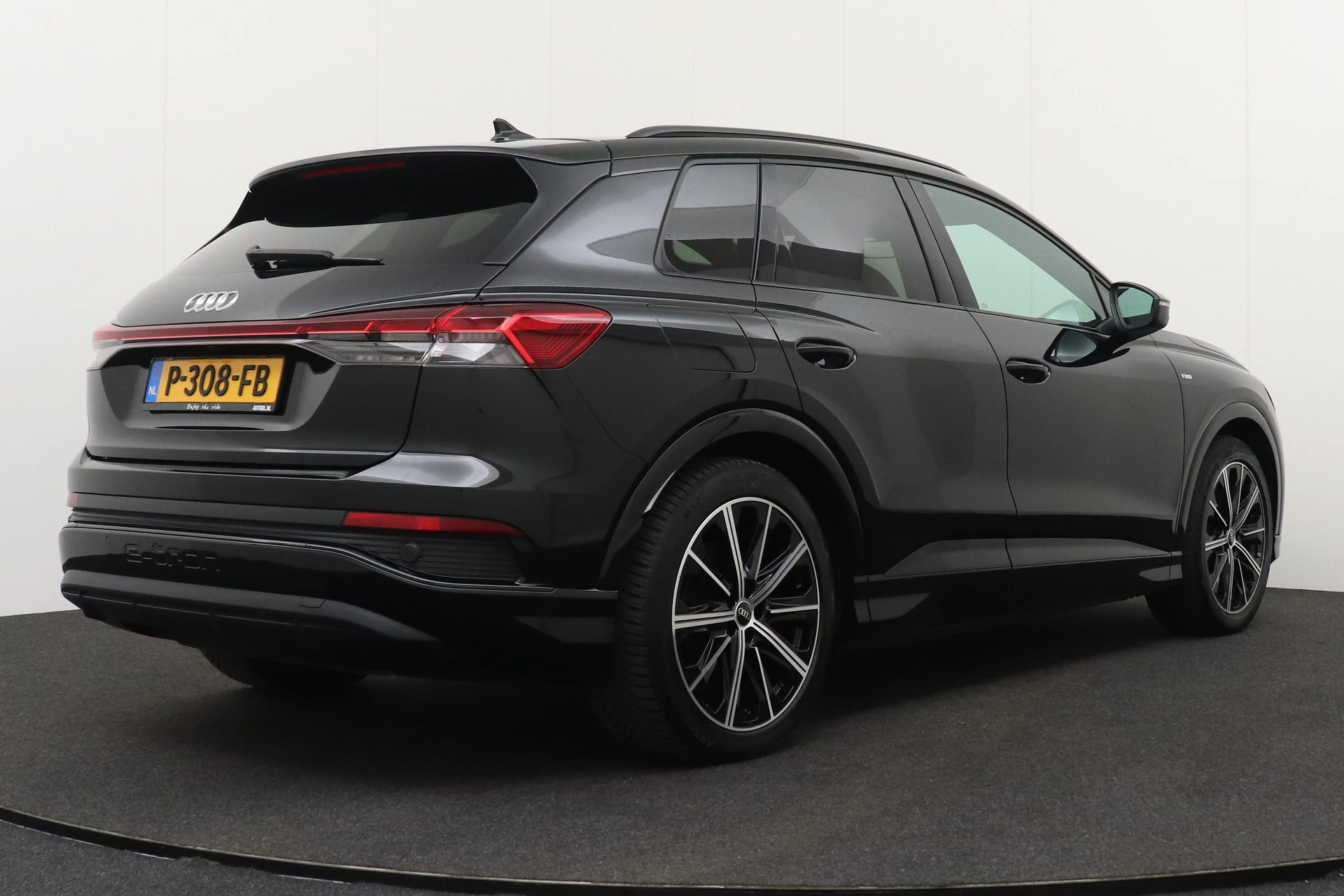 Hoofdafbeelding Audi Q4 e-tron