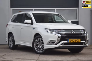 Mitsubishi Outlander 2.4 PHEV Pure+ Leer / Trekhaak / Side skirts