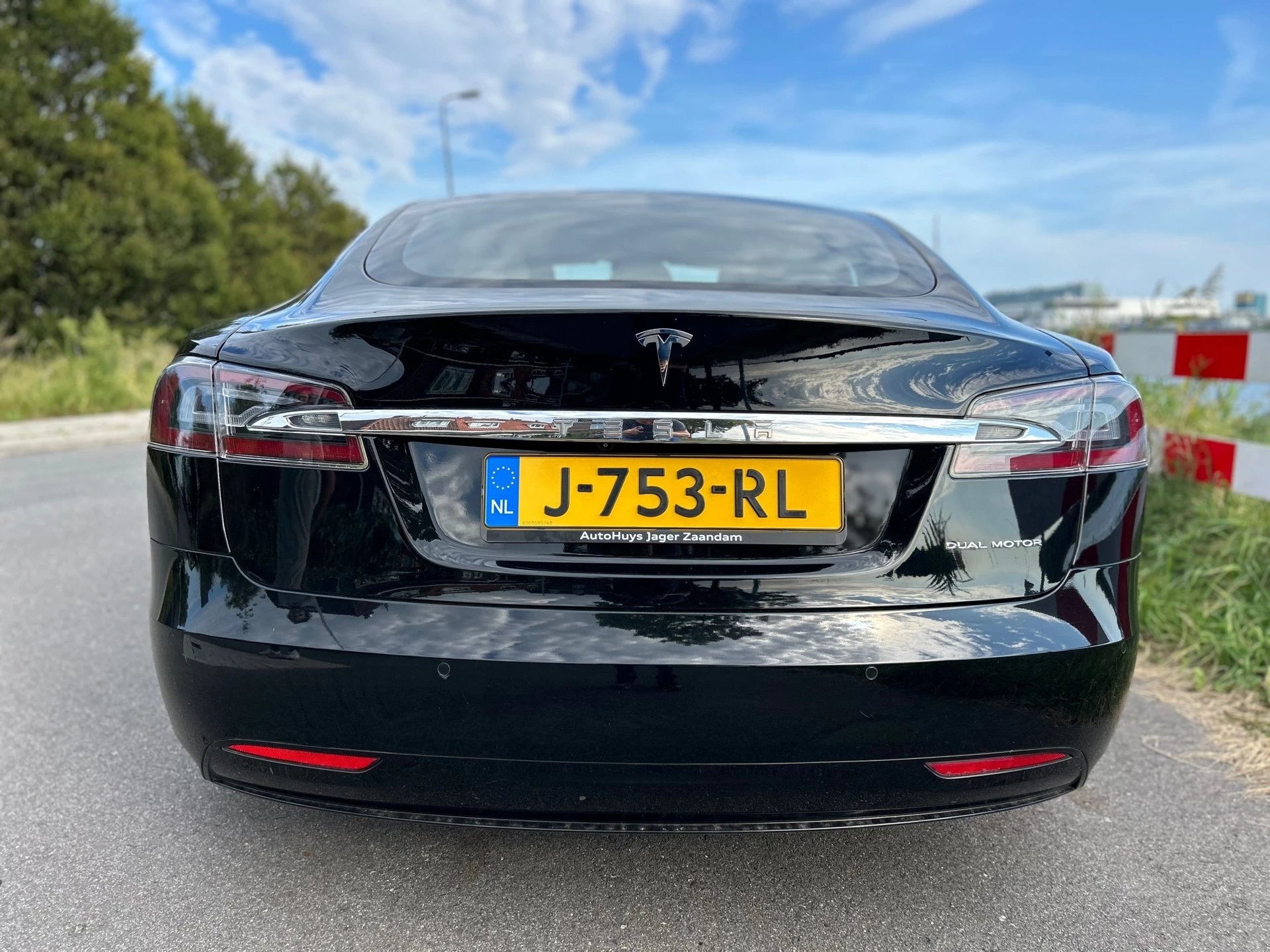 Hoofdafbeelding Tesla Model S