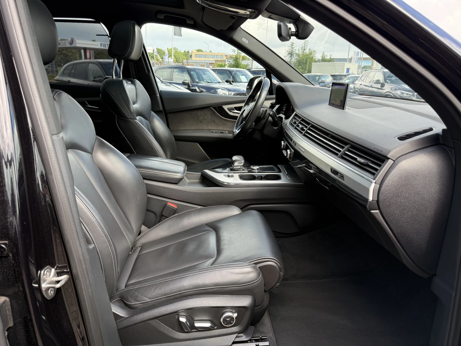 Hoofdafbeelding Audi Q7