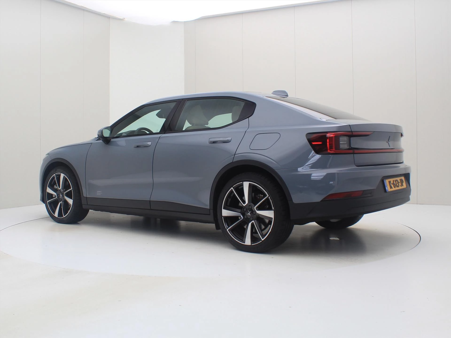 Hoofdafbeelding Polestar 2