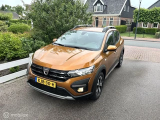 Dacia Sandero Stepway 1.0 TCe 90 AUTOMAAT AIRCO CARPLAY NAVIGATIE CRUISE CONTROLE ACHTERUITRIJ CAMERA!!