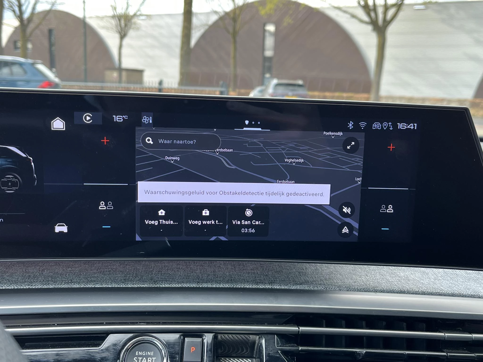 Hoofdafbeelding Peugeot e-5008