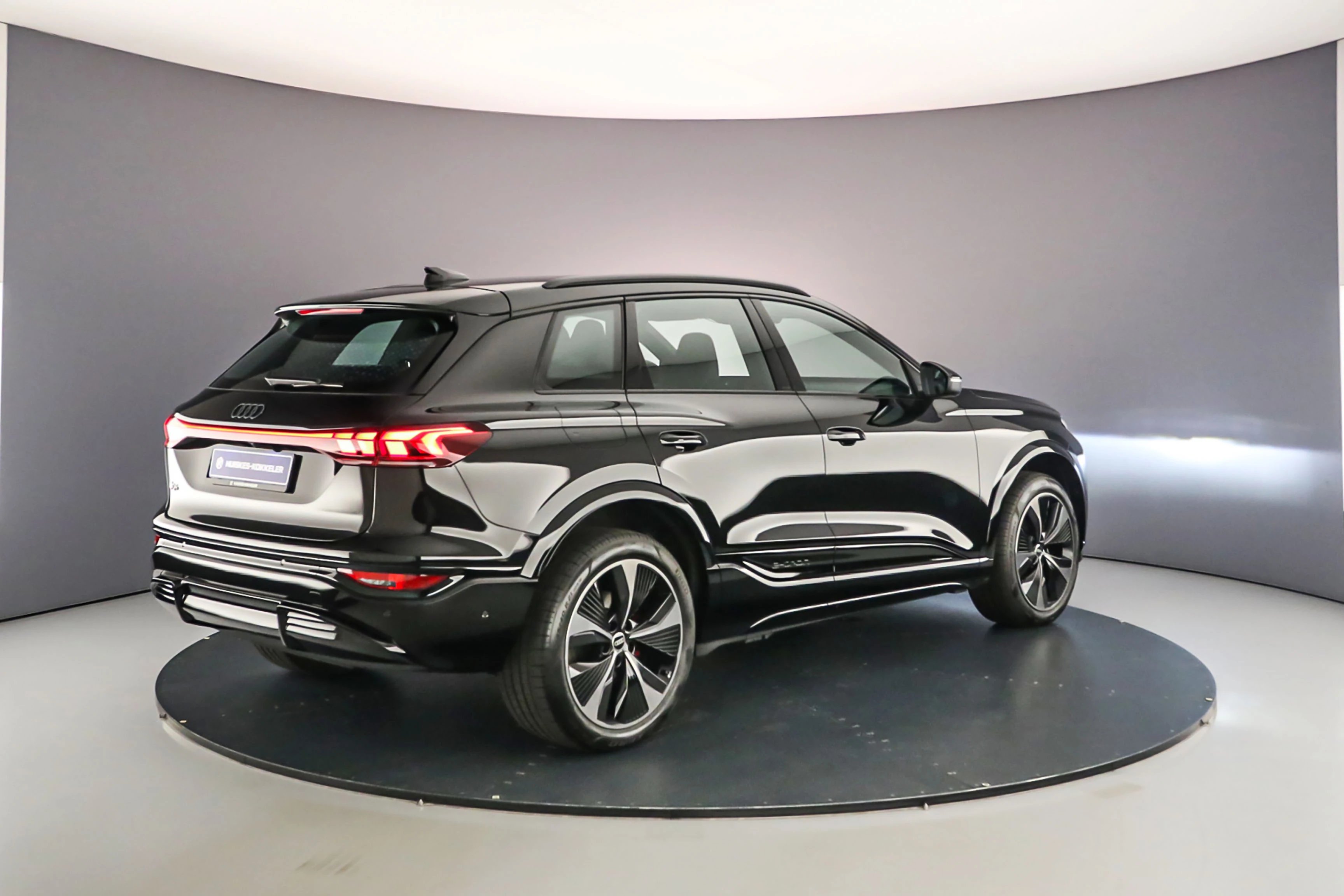 Hoofdafbeelding Audi Q6 e-tron