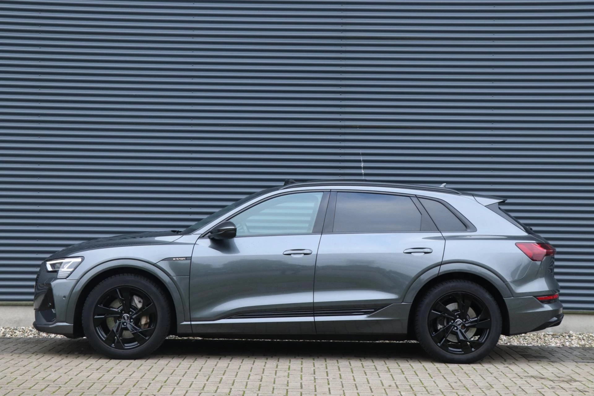 Hoofdafbeelding Audi e-tron