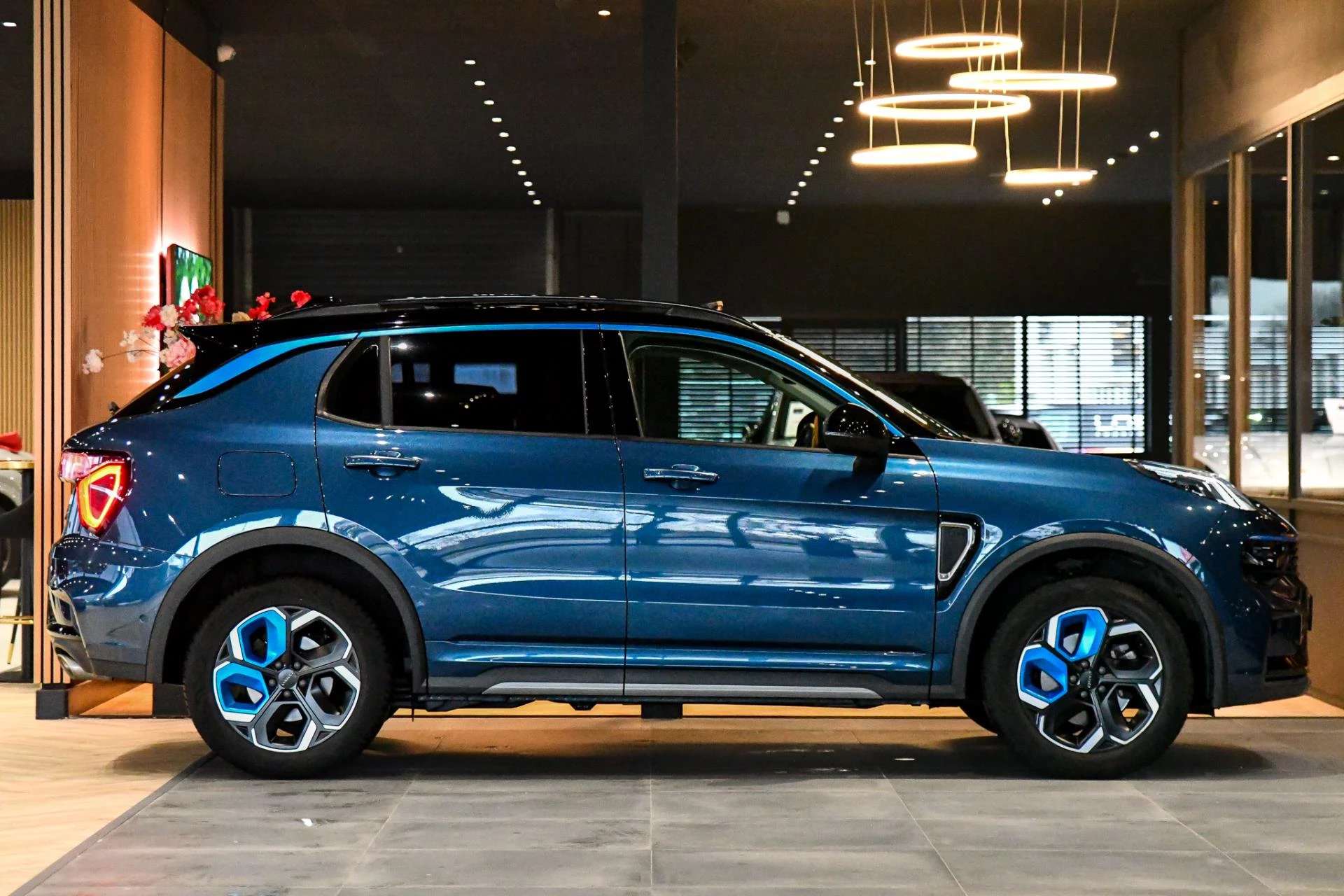 Hoofdafbeelding Lynk & Co 01