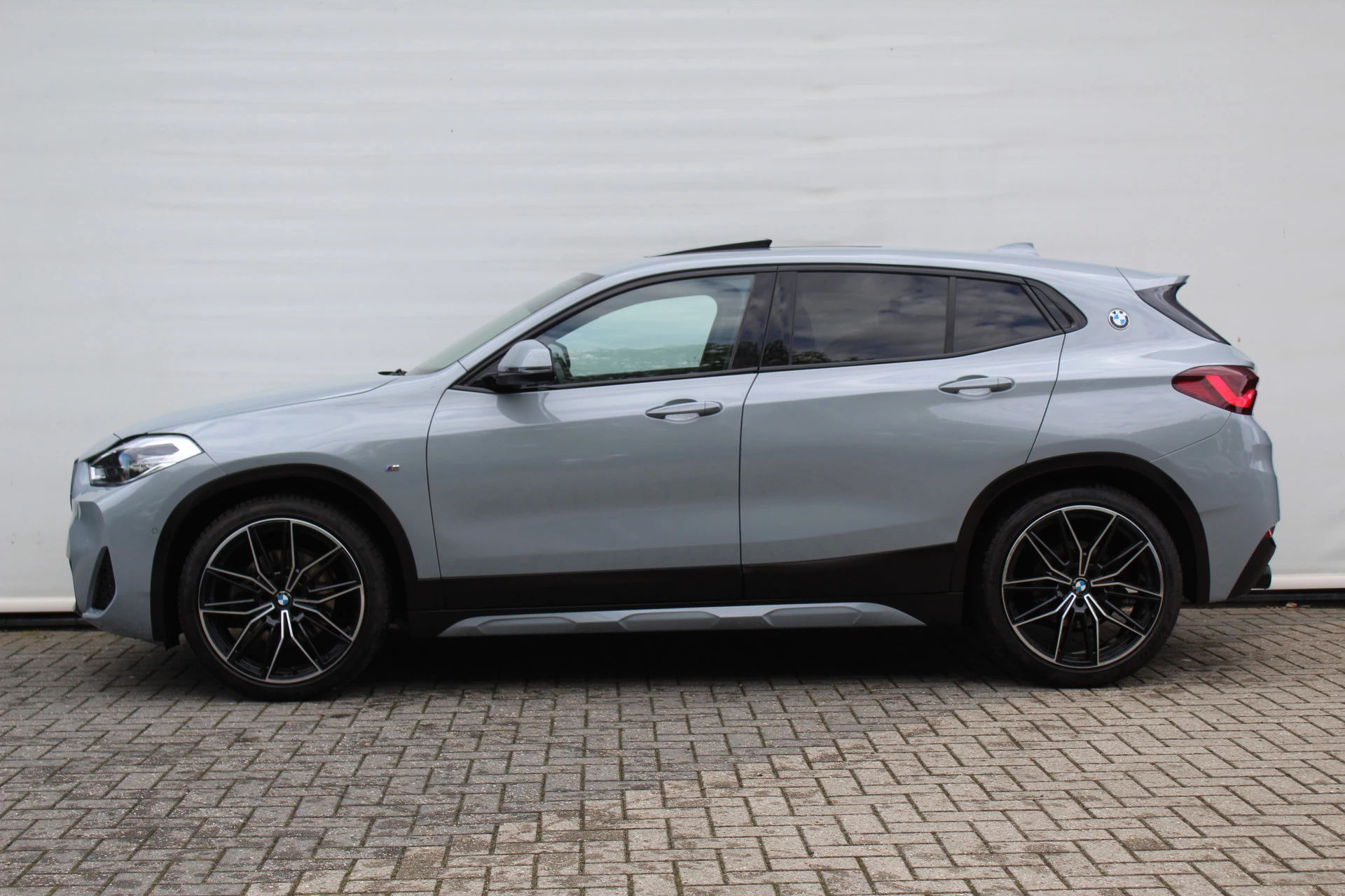 Hoofdafbeelding BMW X2