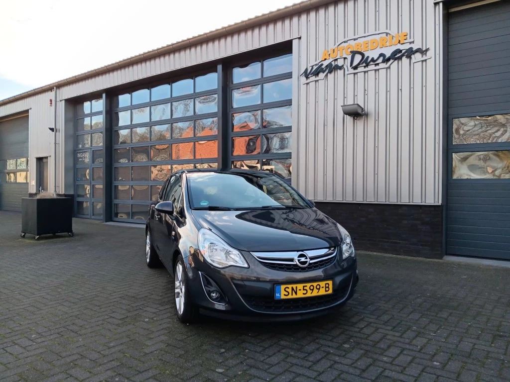 Hoofdafbeelding Opel Corsa