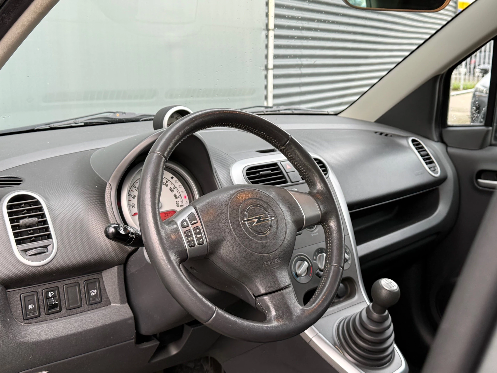 Hoofdafbeelding Opel Agila