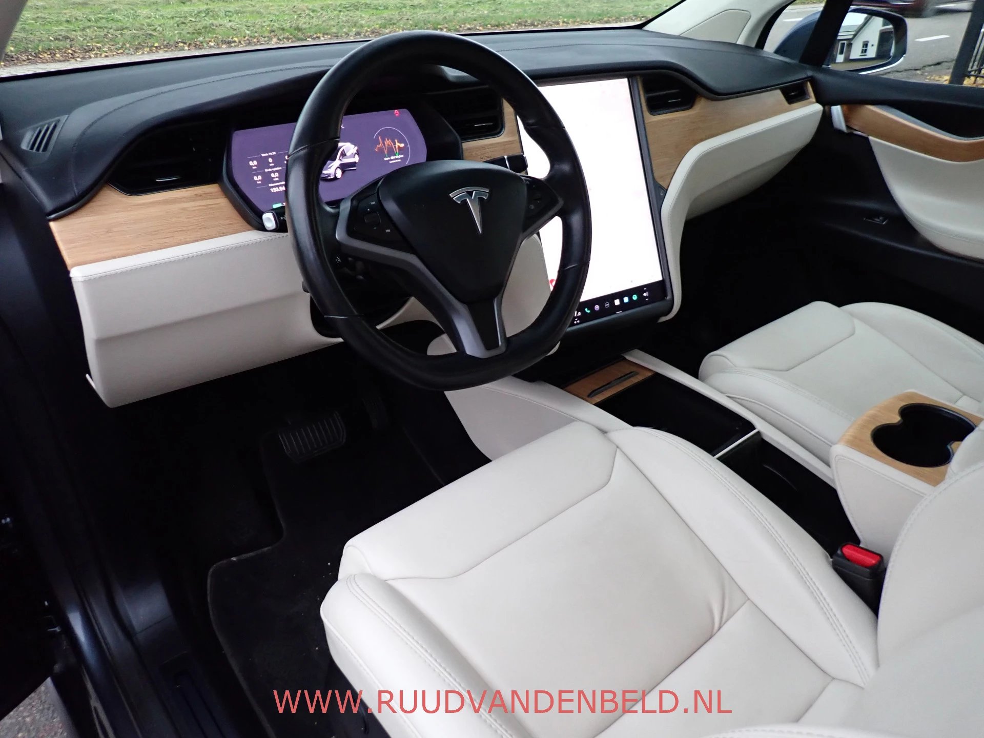 Hoofdafbeelding Tesla Model X