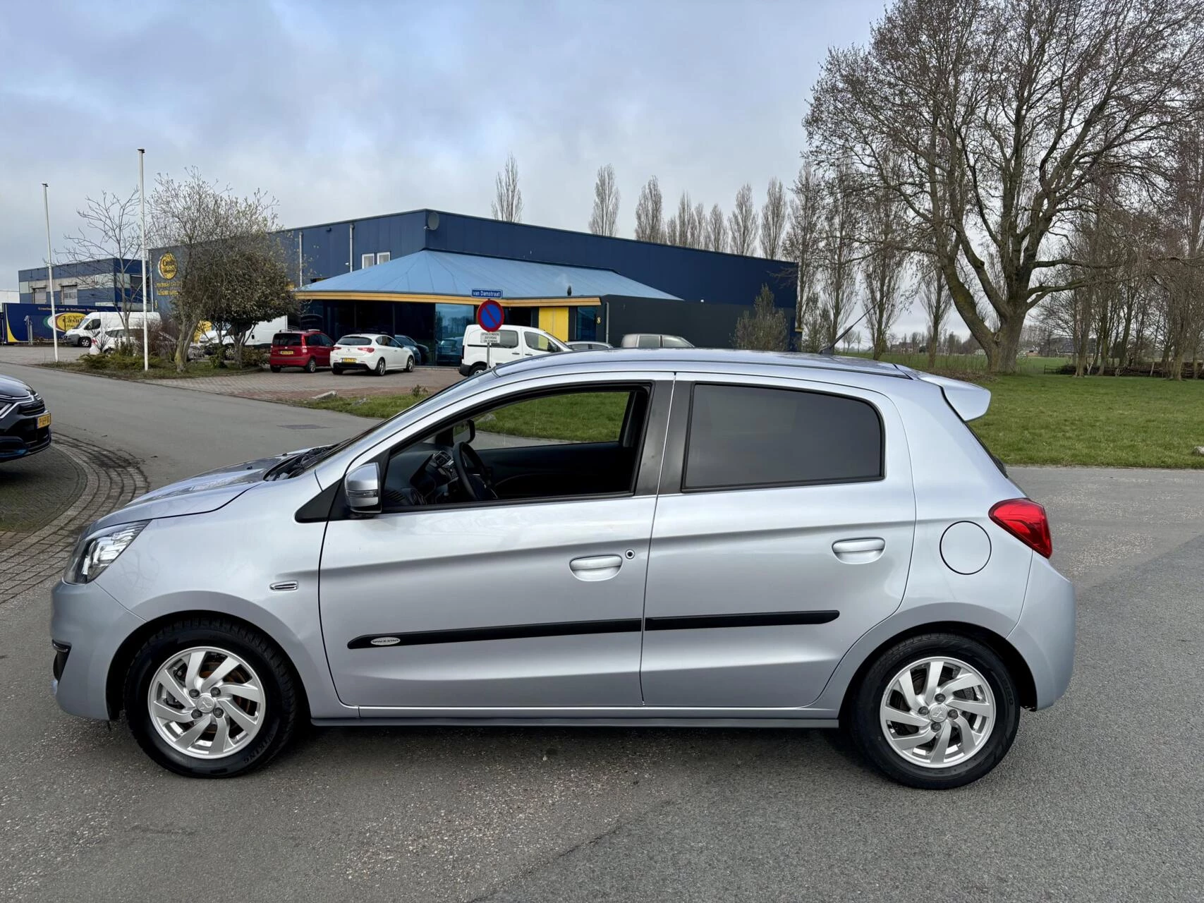 Hoofdafbeelding Mitsubishi Space Star