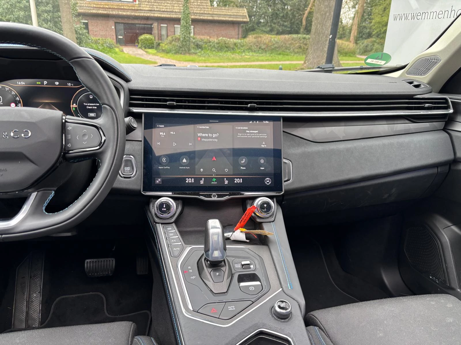 Hoofdafbeelding Lynk & Co 01