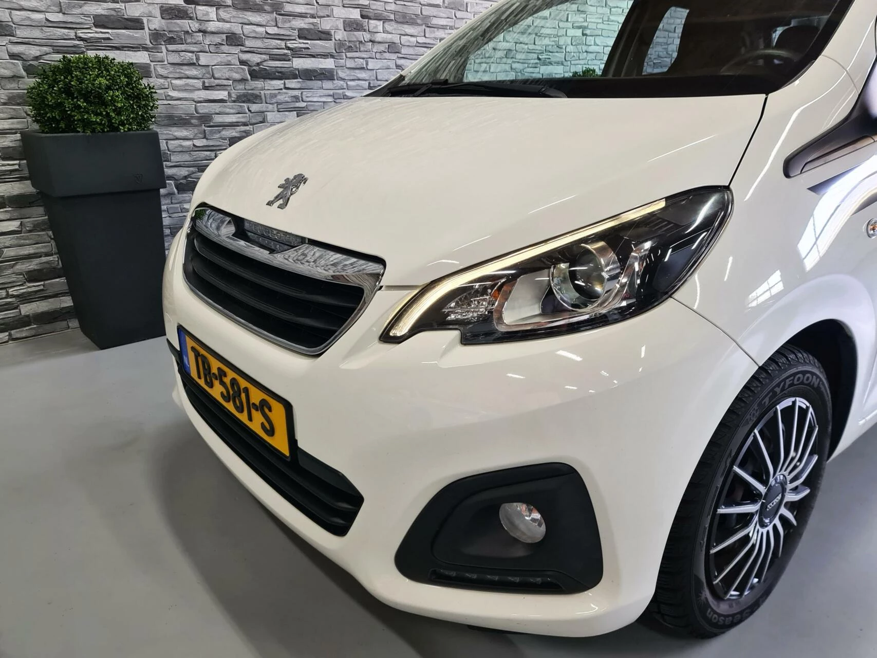 Hoofdafbeelding Peugeot 108