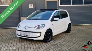 Hoofdafbeelding Volkswagen up! Volkswagen Up! 1.0 high up! LEDER PANO NAVI CRUISE VOL OPTIES
