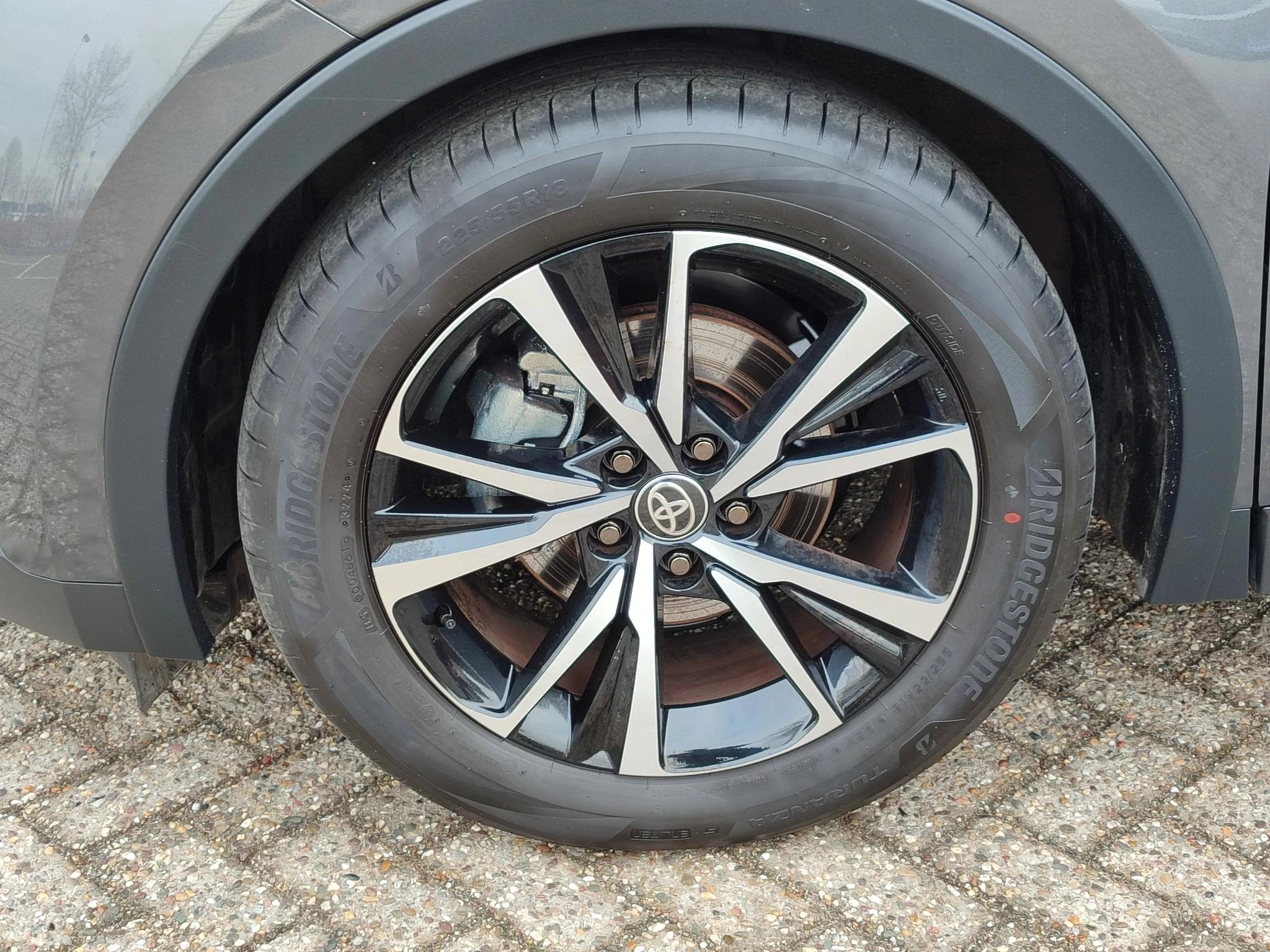 Hoofdafbeelding Toyota C-HR