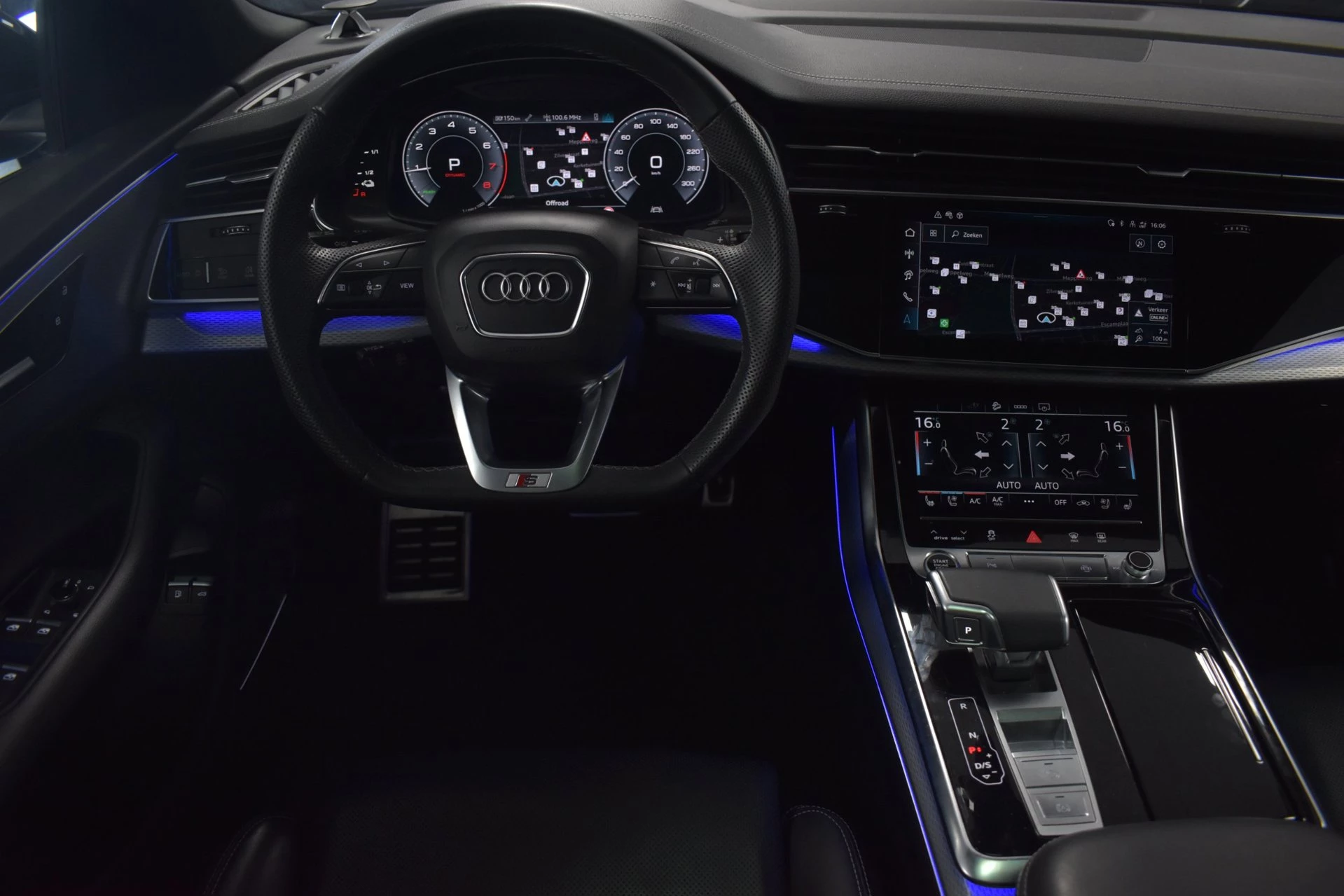 Hoofdafbeelding Audi Q8