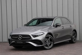 Mercedes-Benz A-Klasse 250 e AMG | Aut8 | 218PK | Sfeerverlichting | Keyles-go | Multi-beam | Widescreen | Facelift | 2023.