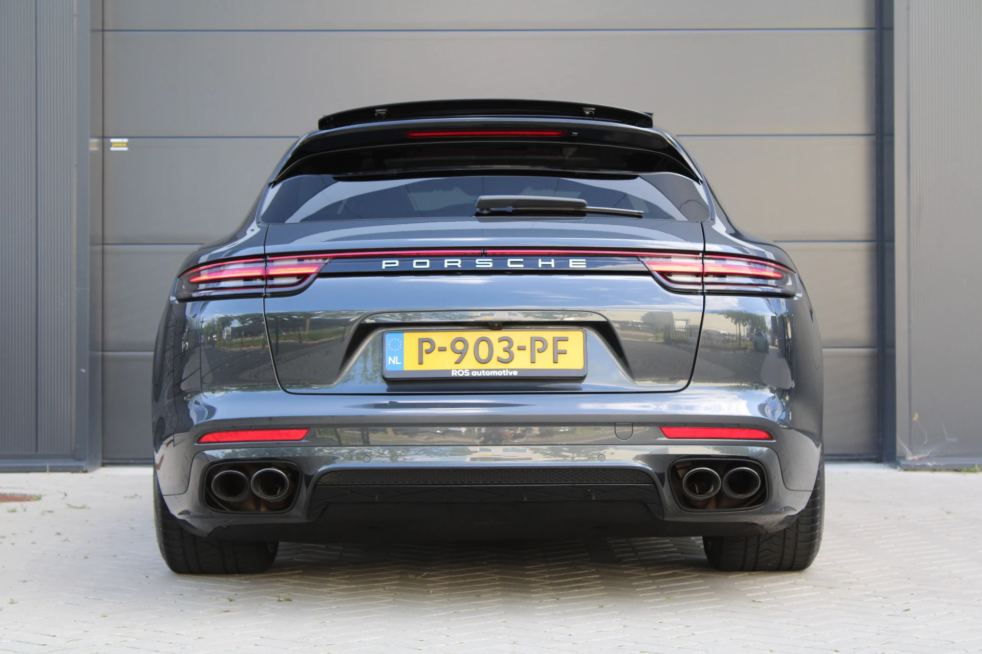 Hoofdafbeelding Porsche Panamera