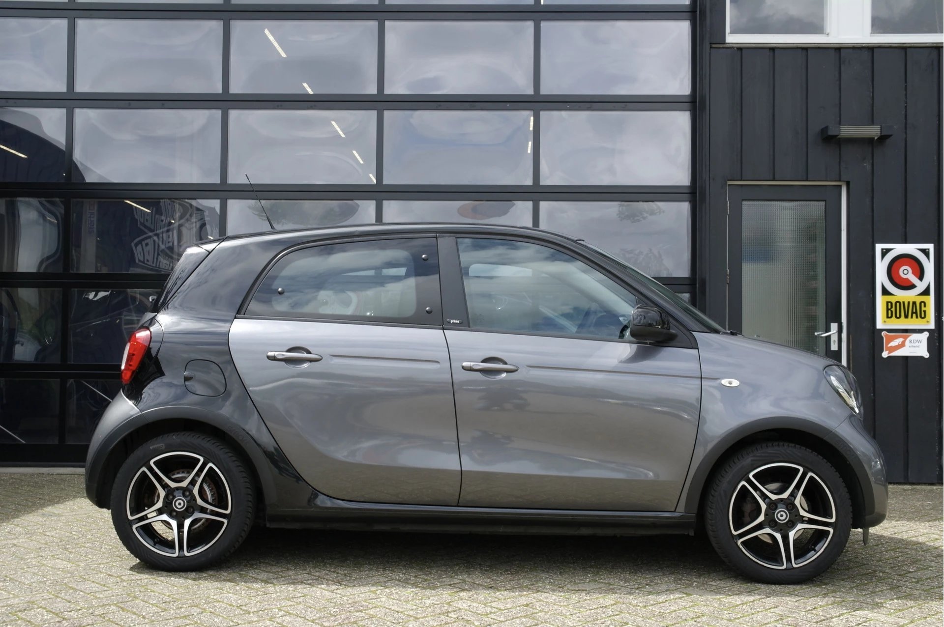 Hoofdafbeelding Smart Forfour