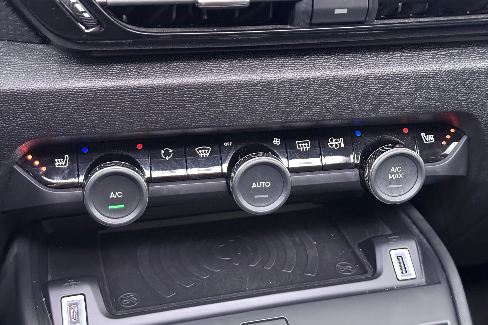 Hoofdafbeelding Citroën ë-C4