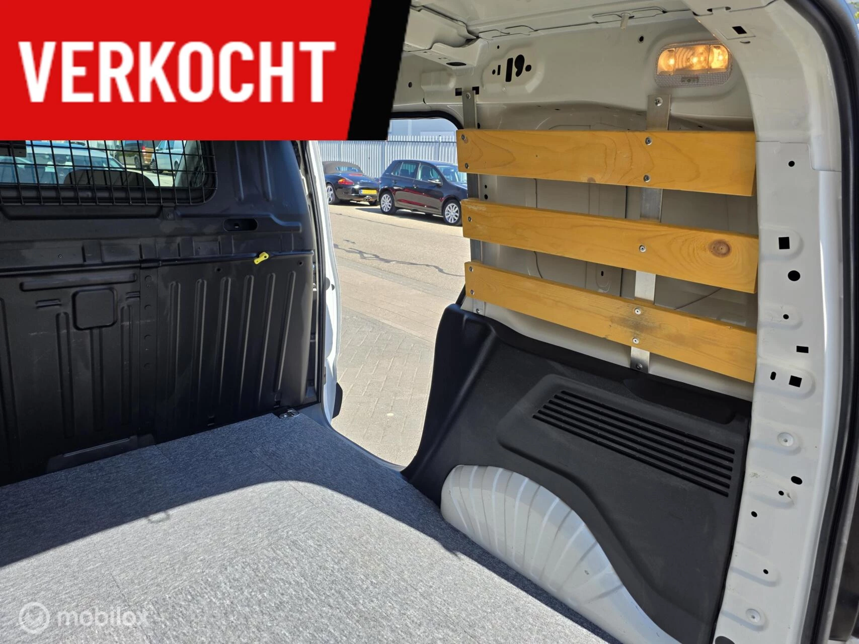 Hoofdafbeelding Peugeot Partner