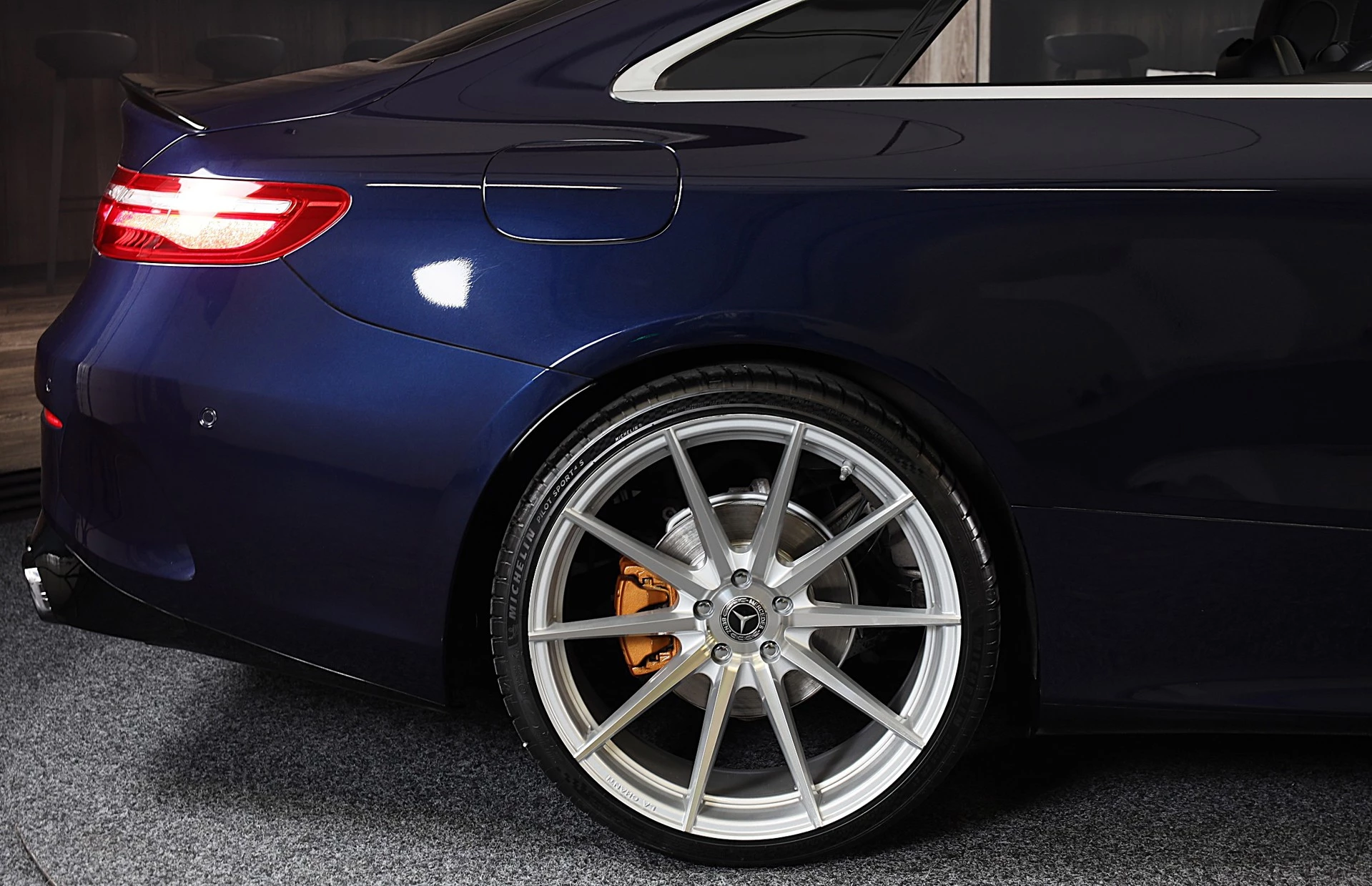 Hoofdafbeelding Mercedes-Benz E-Klasse