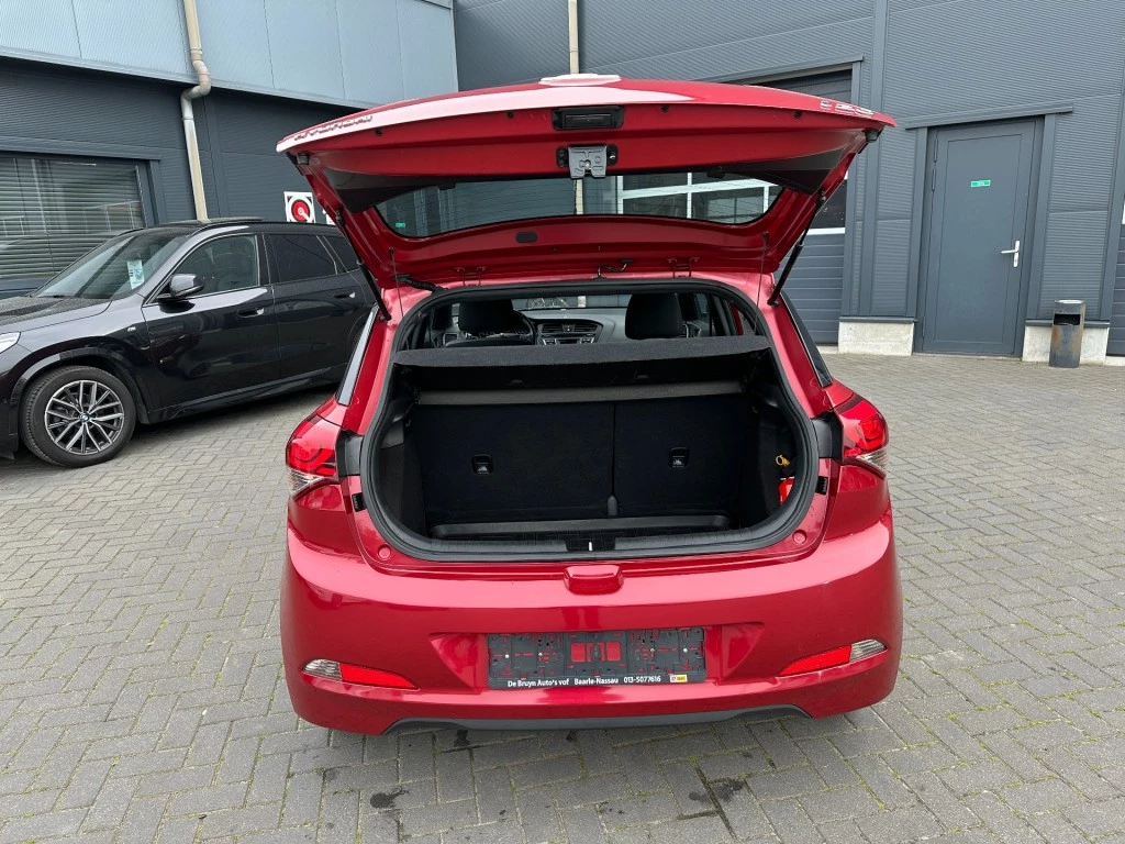 Hoofdafbeelding Hyundai i20