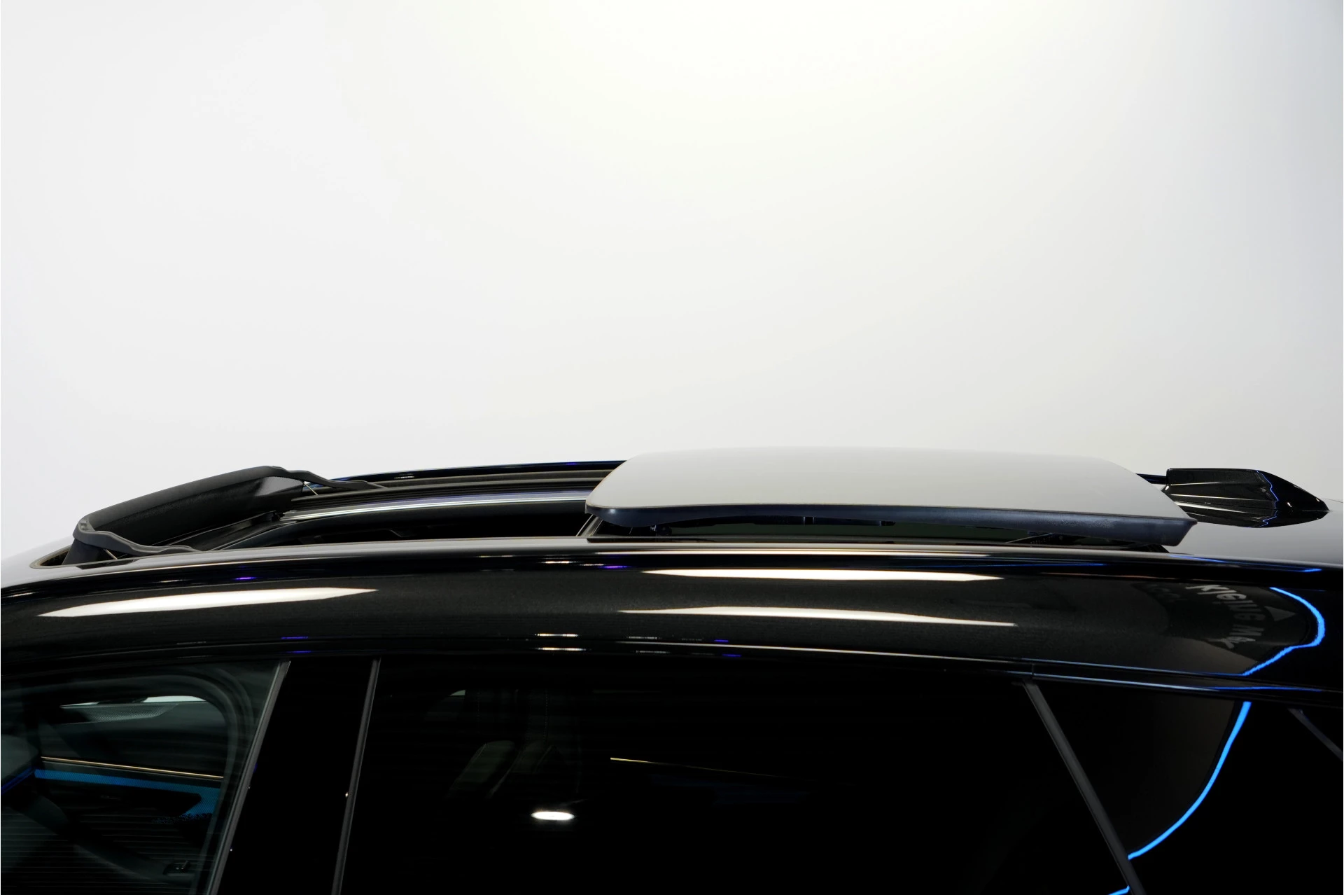 Hoofdafbeelding Lynk & Co 08