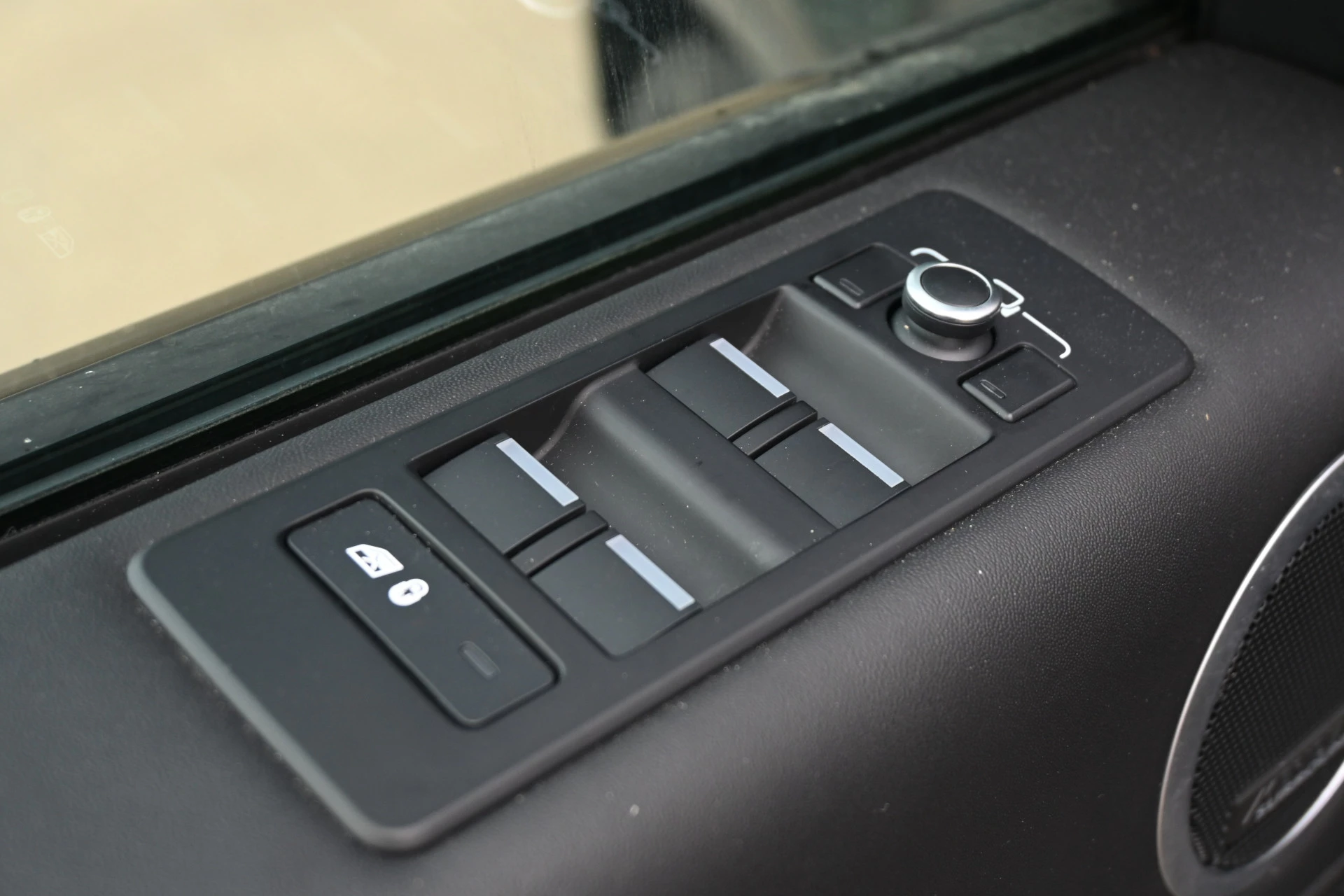 Hoofdafbeelding Land Rover Discovery