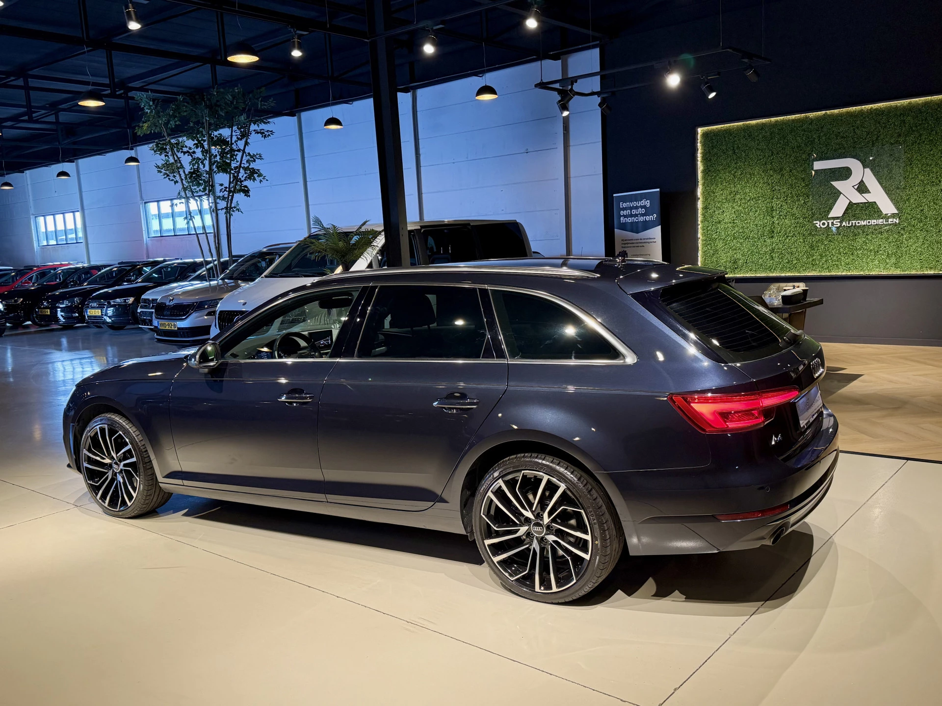 Hoofdafbeelding Audi A4