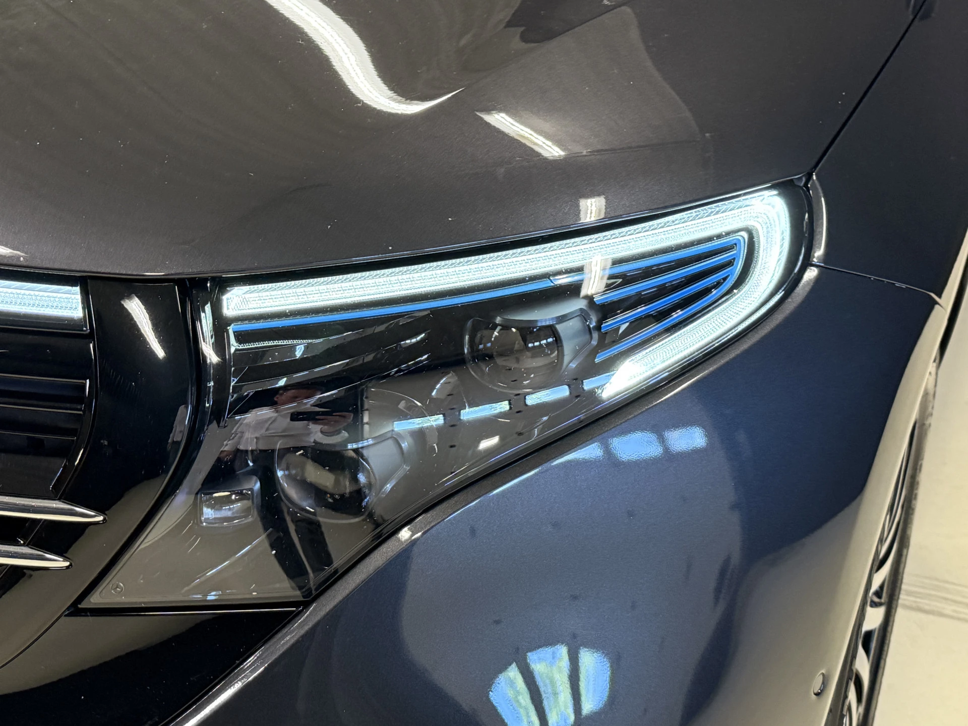 Hoofdafbeelding Mercedes-Benz EQC