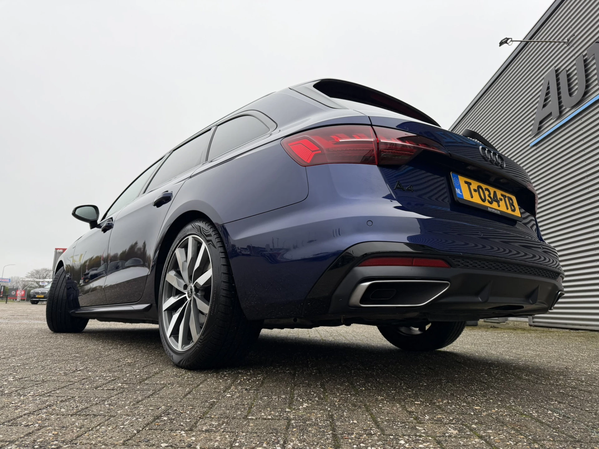 Hoofdafbeelding Audi A4