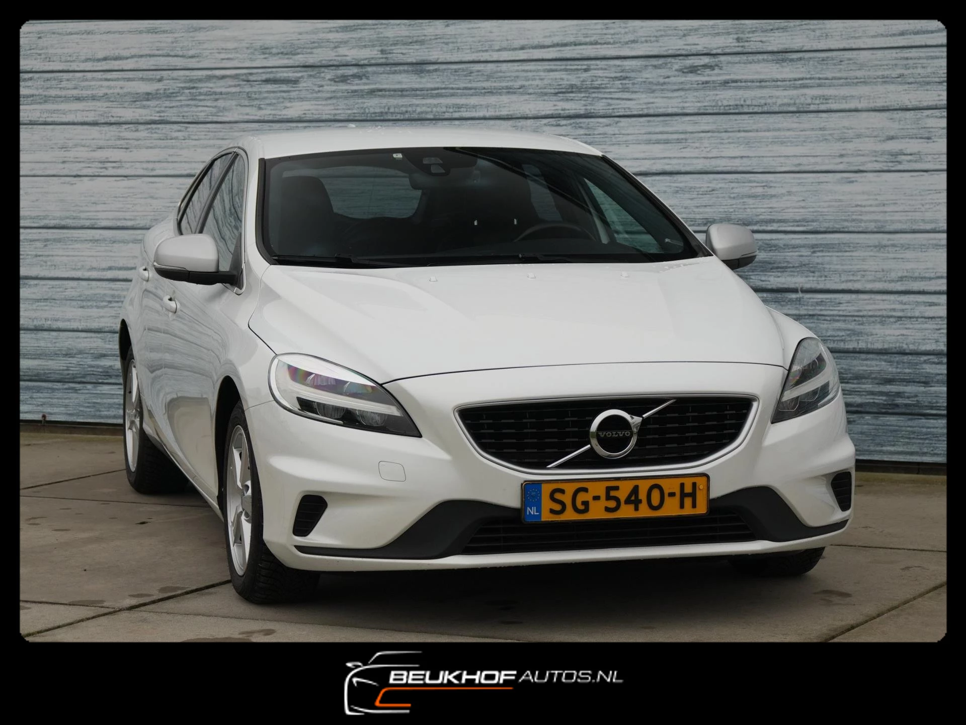 Hoofdafbeelding Volvo V40