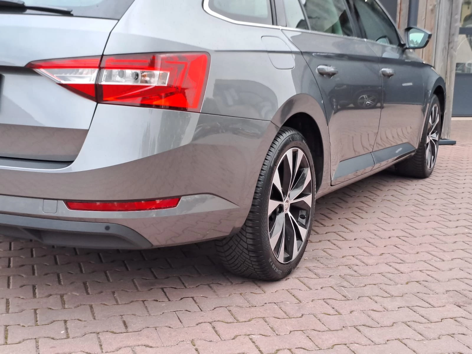 Hoofdafbeelding Škoda Superb