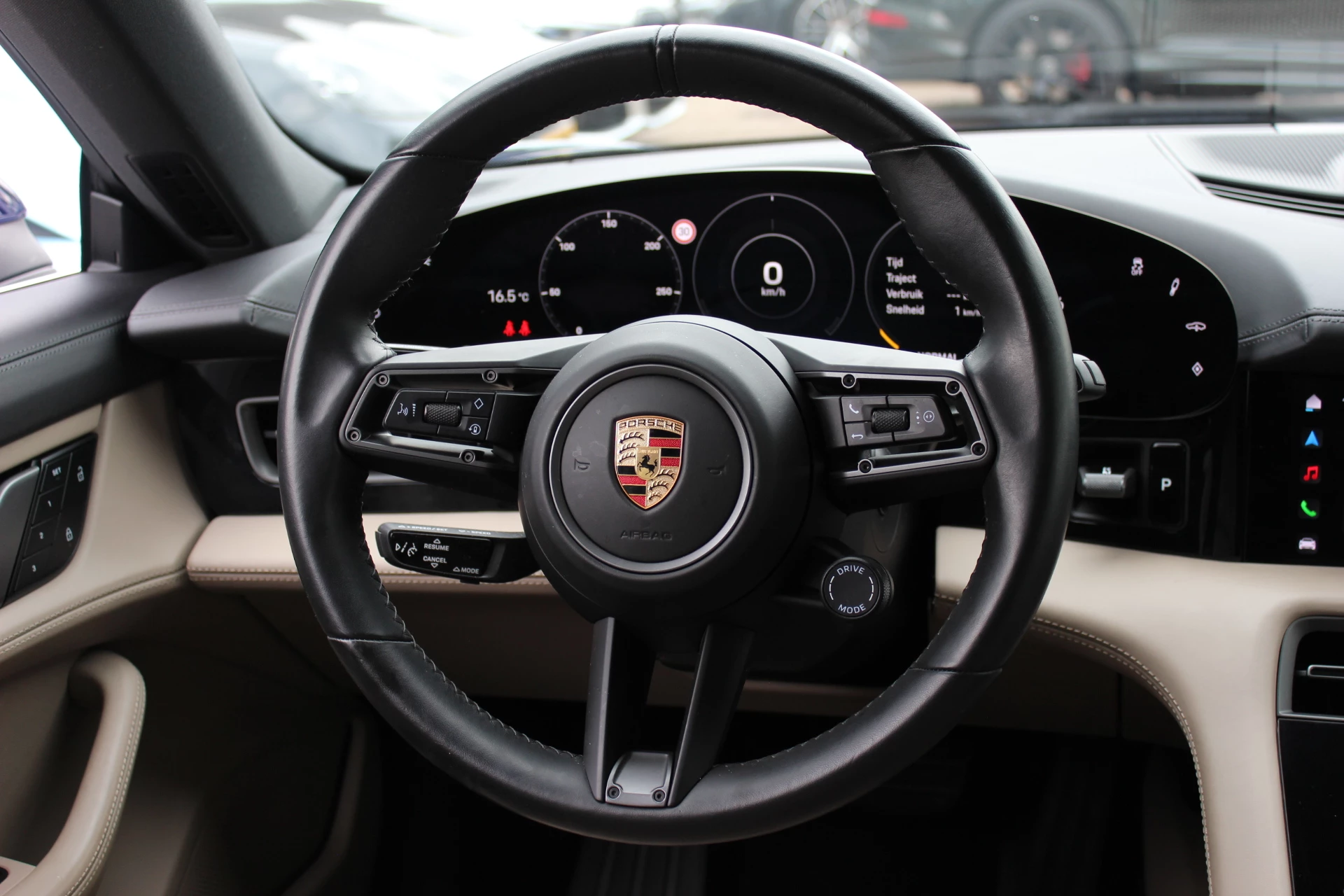 Hoofdafbeelding Porsche Taycan