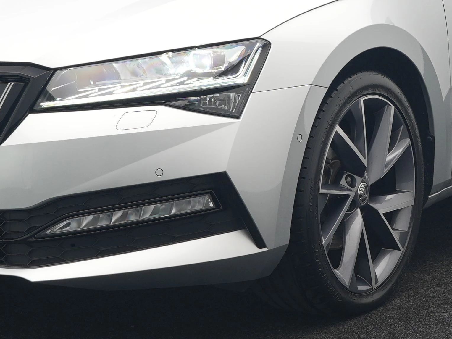 Hoofdafbeelding Škoda Superb