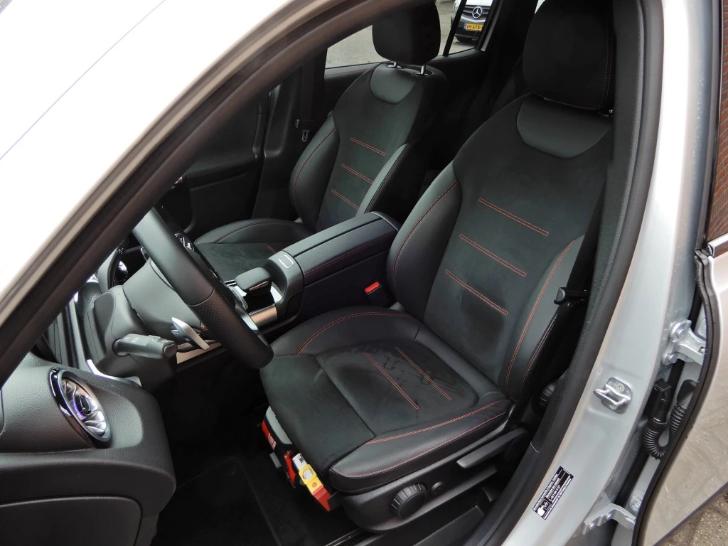 Hoofdafbeelding Mercedes-Benz GLB