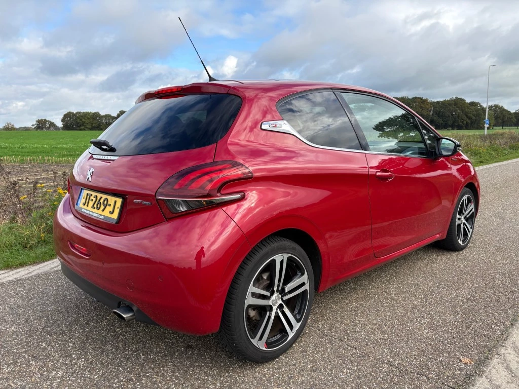 Hoofdafbeelding Peugeot 208